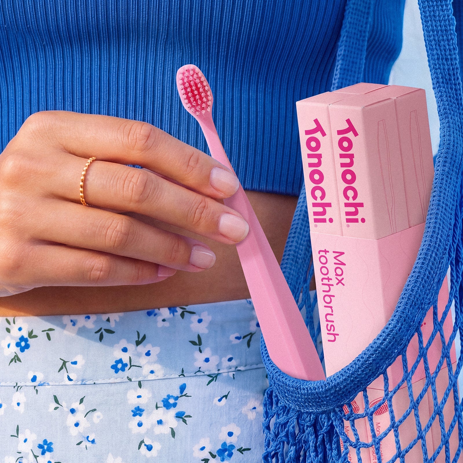 Max Adult Toothbrush (Pink)